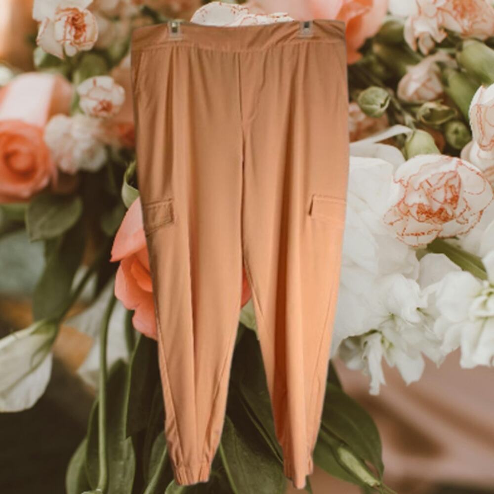 Soft Surroundings Large Peach elastic waist slacks. Soft and comfortable 36 x 27